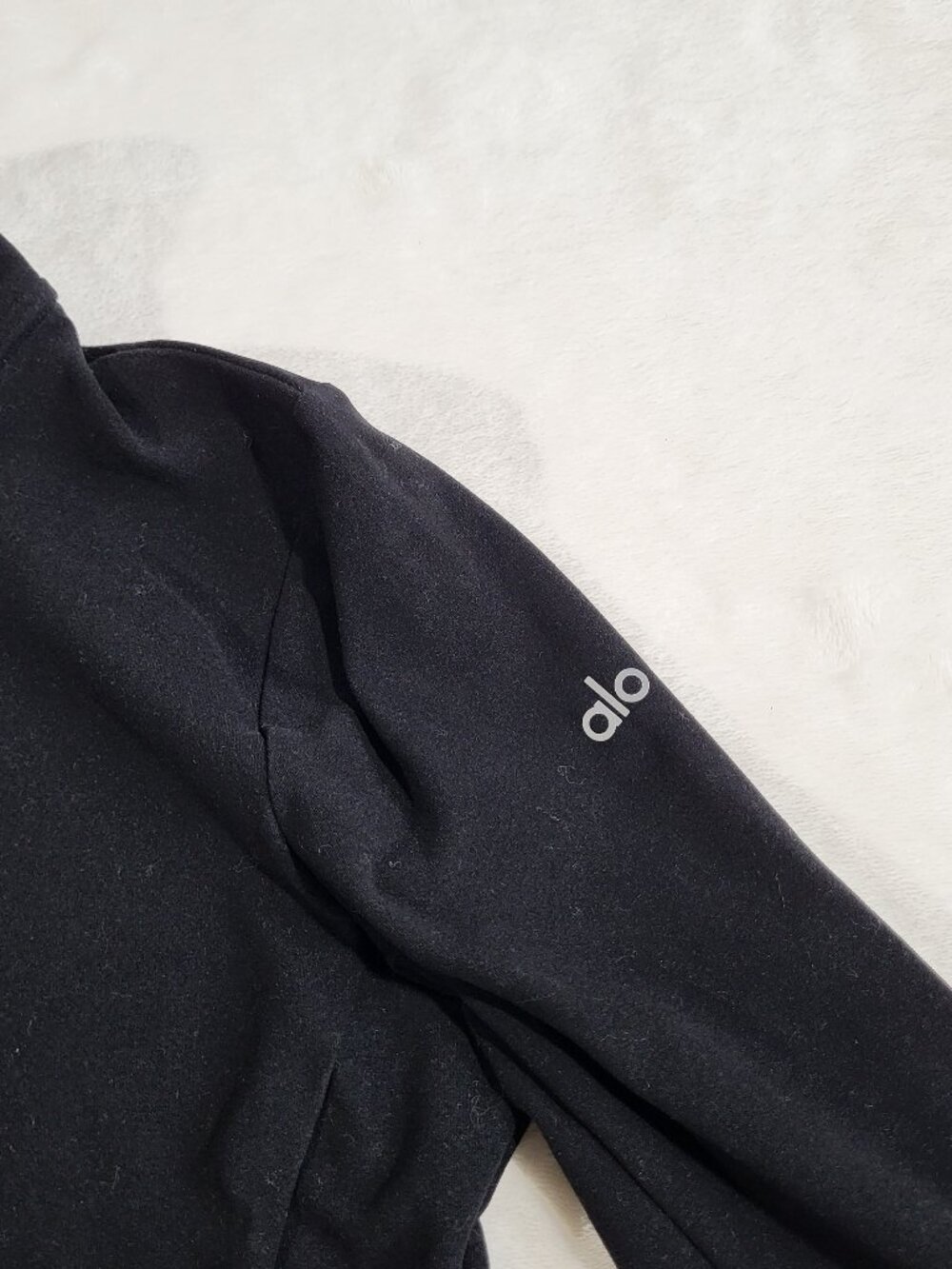 ALO YOGA - Alosoft 1/2 Zip Rapid Pullover - Small - Picture 5 of 14